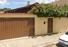 Foto 1 de Casa com 3 Quartos à venda, 155m² em Centro, Guararema