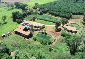 Foto 1 de Fazenda/Sítio com 4 Quartos à venda, 31000m² em Zona Rural, Arandu