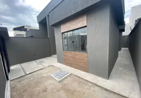 Foto 1 de Casa com 2 Quartos para alugar, 60m² em Recreio, Rio das Ostras