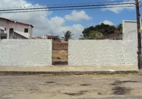 Foto 1 de Lote/Terreno para alugar, 495m² em Presidente Kennedy, Fortaleza