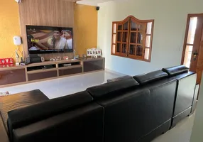 Foto 1 de Sobrado com 4 Quartos à venda, 330m² em Taguatinga Norte, Brasília