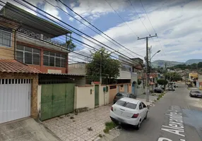 Foto 1 de Casa com 3 Quartos à venda, 214m² em Santíssimo, Rio de Janeiro
