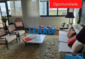 Foto 1 de Apartamento com 4 Quartos à venda, 175m² em Santo Antônio, São Caetano do Sul