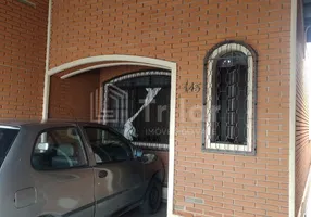 Foto 1 de Sobrado com 4 Quartos à venda, 185m² em Jardim Bela Vista, São José dos Campos