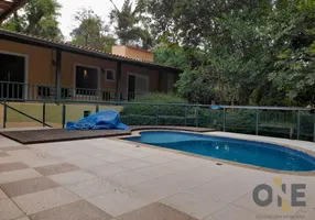 Foto 1 de Casa de Condomínio com 4 Quartos à venda, 450m² em Granja Viana, Carapicuíba