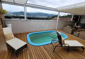 Foto 1 de Casa com 4 Quartos à venda, 450m² em Trindade, Florianópolis