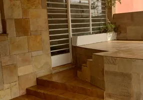 Foto 1 de Casa com 2 Quartos para alugar, 150m² em Vila Sao Luis, São Paulo