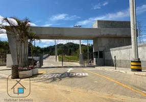 Foto 1 de Lote/Terreno à venda, 653m² em Bellard, Guararema