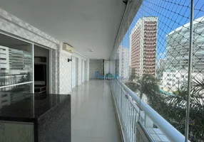Foto 1 de Apartamento com 3 Quartos para alugar, 118m² em Jardim Astúrias, Guarujá