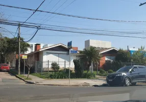 Foto 1 de Imóvel Comercial com 1 Quarto para alugar, 232m² em Três Figueiras, Porto Alegre