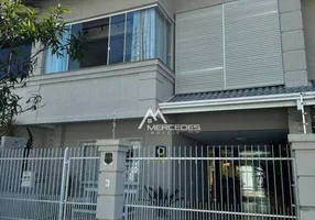 Foto 1 de Casa de Condomínio com 3 Quartos à venda, 200m² em Praia dos Amores, Balneário Camboriú