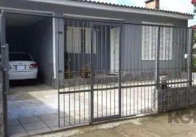 Foto 1 de Casa com 3 Quartos à venda, 244m² em Espiríto Santo, Porto Alegre