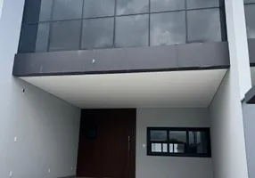 Foto 1 de Sobrado com 3 Quartos à venda, 210m² em América, Joinville