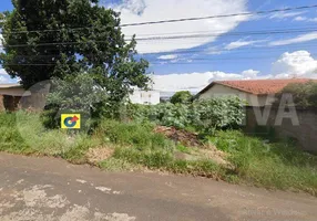 Foto 1 de Lote/Terreno à venda, 600m² em Lagoinha, Uberlândia