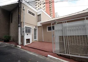 Foto 1 de Sobrado com 2 Quartos para alugar, 120m² em Liberdade, São Paulo