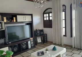 Foto 1 de Casa com 3 Quartos à venda, 240m² em Olhos D Agua , Feira de Santana