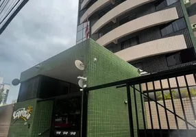 Foto 1 de Apartamento com 2 Quartos para alugar, 70m² em Jatiúca, Maceió