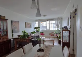 Foto 1 de Apartamento com 3 Quartos à venda, 130m² em Cerqueira César, São Paulo