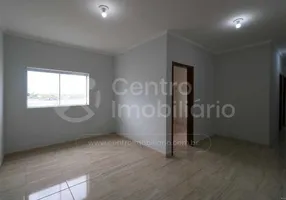 Foto 1 de Apartamento com 2 Quartos à venda, 64m² em Centro, Peruíbe