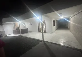 Foto 1 de Casa com 3 Quartos à venda, 220m² em Itararé, Campina Grande