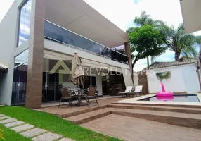 Foto 1 de Casa com 4 Quartos à venda, 280m² em Recreio Dos Bandeirantes, Rio de Janeiro