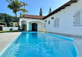 Foto 1 de Casa com 3 Quartos à venda, 200m² em Jardim Guaiúba, Guarujá