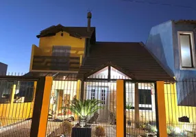 Foto 1 de Casa de Condomínio com 3 Quartos à venda, 150m² em Alto Petrópolis, Porto Alegre