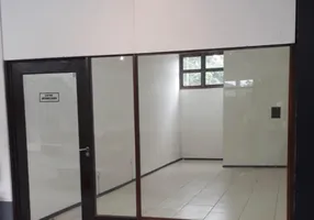 Foto 1 de Sala Comercial para alugar, 31m² em Glória, Joinville