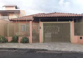 Foto 1 de Casa com 3 Quartos à venda, 185m² em Residencial Itamarati, São Carlos