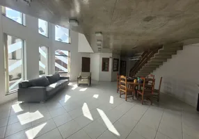 Foto 1 de Casa de Condomínio com 4 Quartos à venda, 300m² em Jardim Guapira, São Paulo