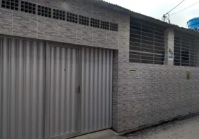 Foto 1 de Casa com 2 Quartos à venda, 80m² em Macaxeira, Recife