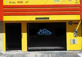 Foto 1 de Casa com 1 Quarto para venda ou aluguel, 125m² em Quitaúna, Osasco