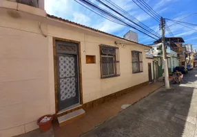 Foto 1 de Casa com 2 Quartos para alugar, 60m² em Todos os Santos, Rio de Janeiro