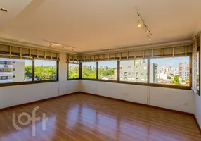 Foto 1 de Apartamento com 3 Quartos à venda, 97m² em Passo da Areia, Porto Alegre