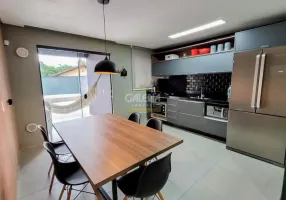 Foto 1 de Casa com 3 Quartos para alugar, 108m² em Vila Nova, Joinville