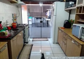 Foto 1 de Casa com 2 Quartos à venda, 95m² em Cabula VI, Salvador