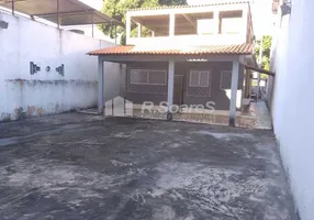 Foto 1 de Casa com 3 Quartos à venda, 210m² em  Vila Valqueire, Rio de Janeiro