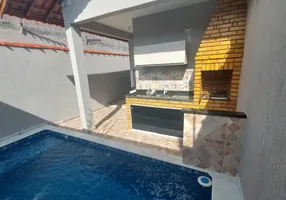 Foto 1 de Casa com 2 Quartos à venda, 176m² em Praia de Juquehy, São Sebastião