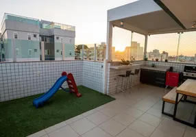 Foto 1 de Cobertura com 3 Quartos à venda, 130m² em Jardim América, Belo Horizonte