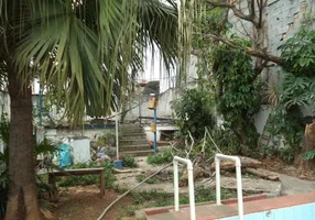 Foto 1 de Casa com 3 Quartos à venda, 180m² em Parque Peruche, São Paulo