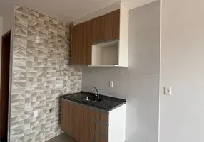 Foto 1 de Apartamento com 2 Quartos para alugar, 43m² em Penha De Franca, São Paulo