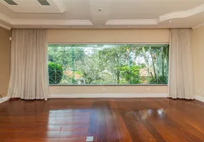 Foto 1 de Casa com 3 Quartos à venda, 318m² em Vila Irmãos Arnoni, São Paulo