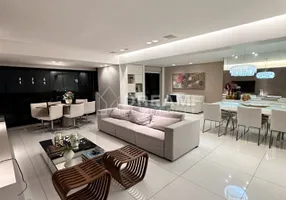 Foto 1 de Apartamento com 3 Quartos à venda, 160m² em Derby, Recife