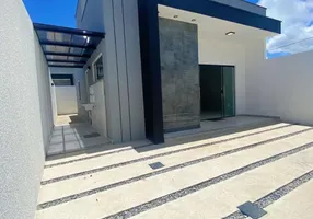 Foto 1 de Casa com 2 Quartos à venda, 65m² em Reserva do Pero, Cabo Frio