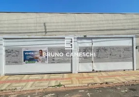 Foto 1 de Casa com 5 Quartos à venda, 250m² em Mata do Jacinto, Campo Grande