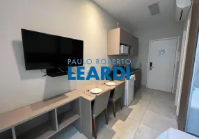 Foto 1 de Apartamento com 1 Quarto à venda, 32m² em Bom Retiro, São Paulo