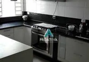 Foto 1 de Sobrado com 3 Quartos para venda ou aluguel, 250m² em Santa Teresinha, Santo André
