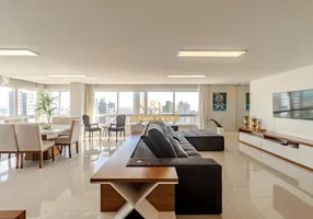 Foto 1 de Apartamento com 4 Quartos à venda, 220m² em Praia Grande, Torres
