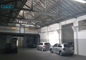 Foto 1 de Galpão/Depósito/Armazém para alugar, 900m² em Móoca, São Paulo