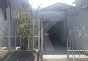 Foto 1 de Casa com 3 Quartos à venda, 250m² em Horto Florestal, São Paulo